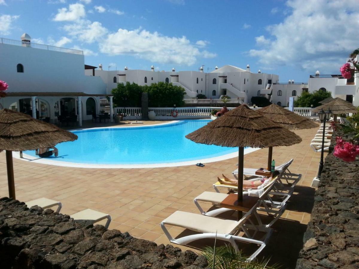 Pistachio Apartment 323 - Lanzarote Apartment Costa Teguise Exterior foto